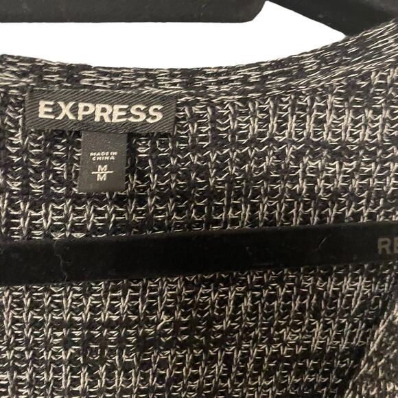 Express Gray and Black Low Cut V Neck Knit Sweater - Size Medium - Picture 4 of 5